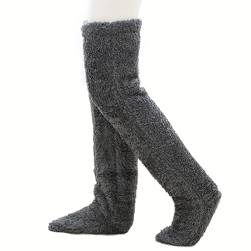 Cuddly Overbnee Fleece Socks